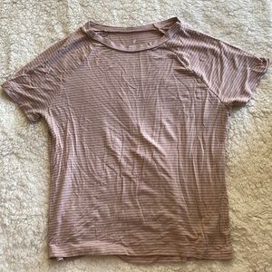 American Eagle Tshirt